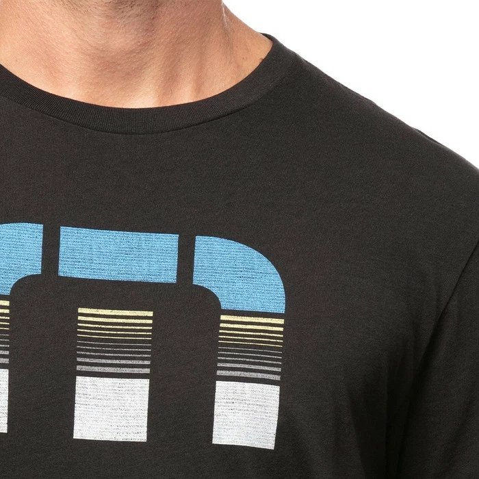 TravisMathew Musical Chairs Golf T-Shirt 2021 6 TravisMathew Musical Chairs Golf T-Shirt 2021 - Image 4