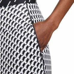 Nike Dri-Fit UV Victory Printed 17" Golf Skirt 2021 Women 12 Nike Dri-Fit UV Victory Printed 17" Golf Skirt 2021 Women -TravisMathew Shop ann2158 black white 4 70217.1664863280