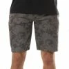 TravisMathew Inlet Golf Shorts 2022 -TravisMathew Shop ann2698 heather grey pinstripe 1 01789.1656033924