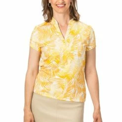Nancy Lopez Golf Tropic Short Sleeve Golf Polo 2019 Women 10 Nancy Lopez Golf Tropic Short Sleeve Golf Polo 2019 Women -TravisMathew Shop dez8150 daffodil multi 1 39531.1548471560